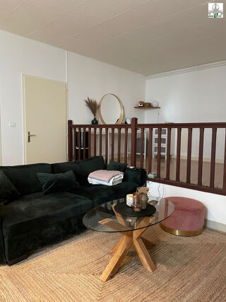 Appartement à louer 2 pièces 54 m²