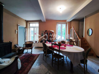  Maison � vendre 7 pi�ces 240 m�