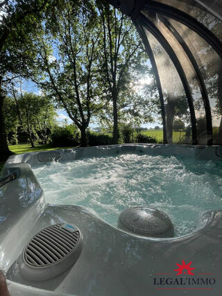  Maison  vendre 7 pices 248 m