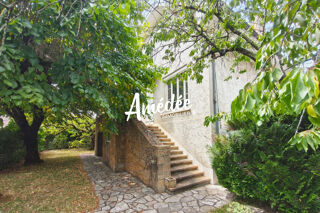  Maison à vendre 11 pièces 304 m²