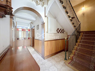  Maison � vendre 9 pi�ces 318 m�