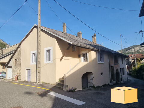   Maison de village � VIRIEU LE GRAND (01510) Maison - 1 pi�ce(s) - 56 m�