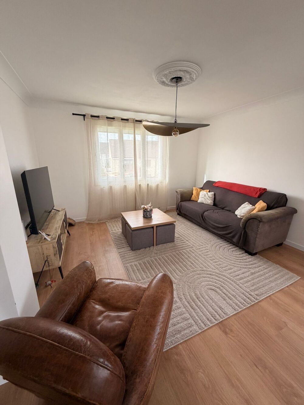 Vente Maison Maison familiale 4 chambres � 116 m� � sous-sol complet � Connerr�