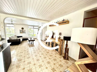  Maison � louer 4 pi�ces 137 m�