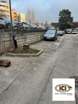 Parking / Garage � louer 12 m�
