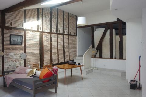   Au coeur de REALMONT Appartement T3 atypique Appartement - 2 pi�ce(s) - 72 m�