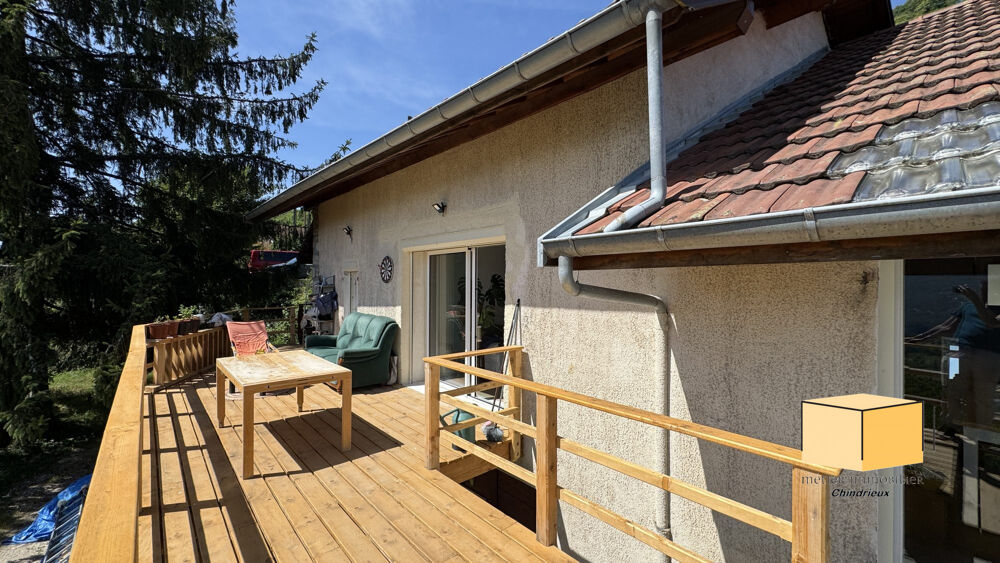 Maison 5 pièces à Corbonod avec vue dégagée !