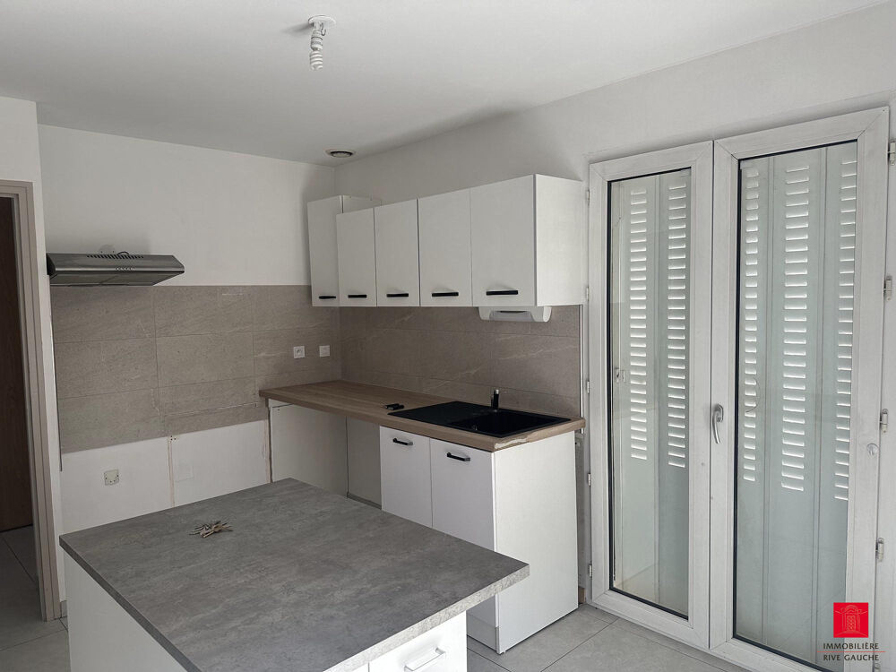 Location Appartement MARTIGNAT, TYPE 4 de 82.9 m² avec jardin de 400m² et terrasse Martignat