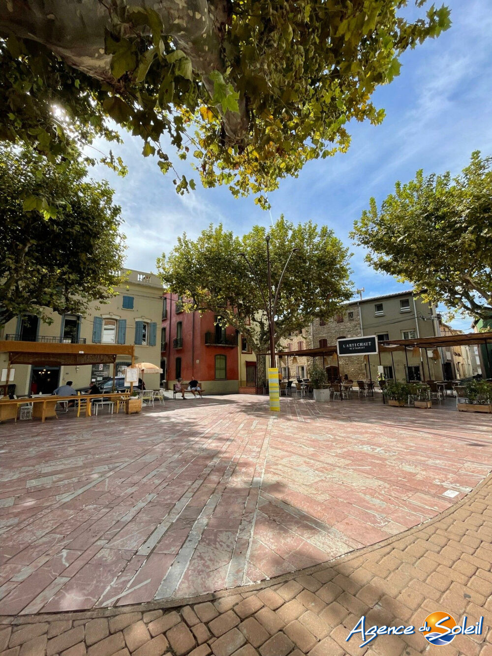 Vente Immeuble Idéal investisseur! Immeuble de deux appartements avec garage Torreilles