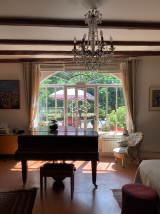  Maison � vendre 11 pi�ces 360 m�