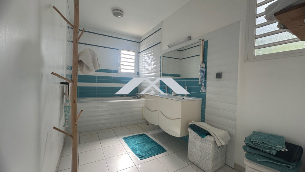 � vendre  Maison Saint-Pierre (97410)