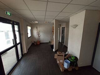   LOC. IMMEUBLE - 2 x 165m² - BUREAUX - ZI NORD Limoges
