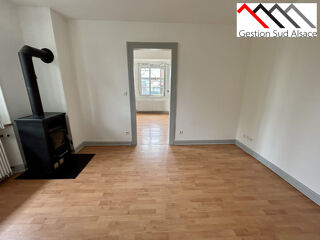  Maison à louer 6 pièces 148 m²