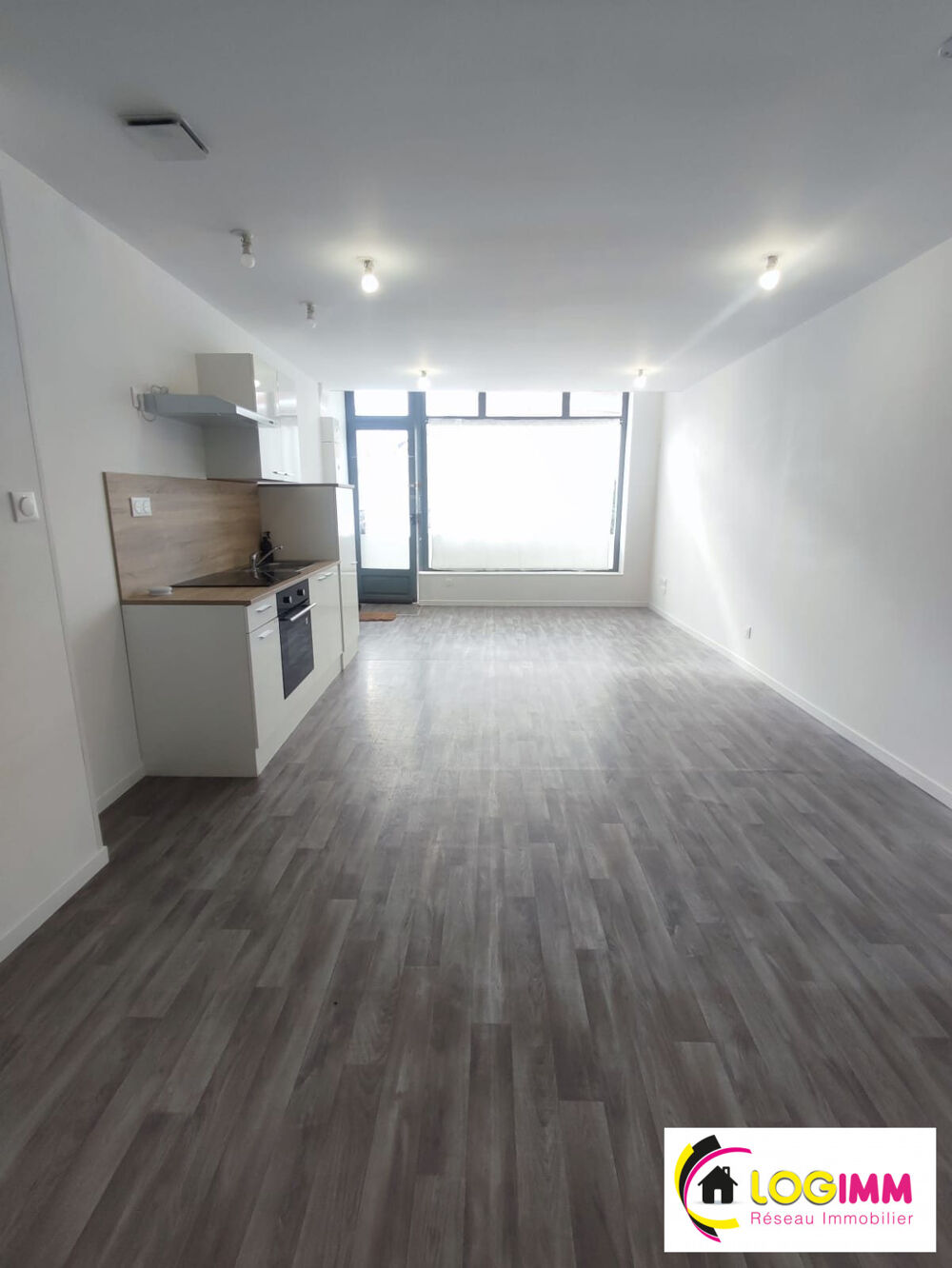 Appartement au REZ-DE-CHAUSSEE