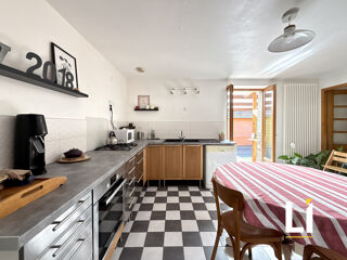  Appartement  vendre 5 pices 161 m