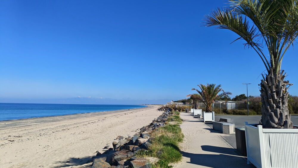 Vente Appartement T2 avec spacieuse terrasse 3è étage Donville-les-bains