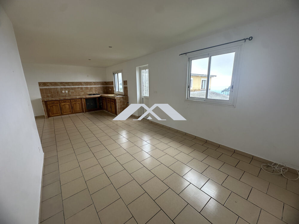 Vente Maison Superbe Maison familliale avec vue mer – Secteur Jean-Petit Saint-joseph
