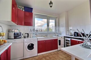  Appartement à louer 4 pièces 87 m²