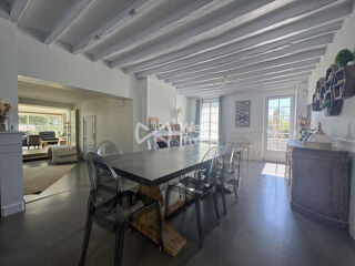  Maison à vendre 7 pièces 222 m²