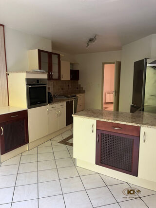  Appartement � louer 5 pi�ces 116 m�