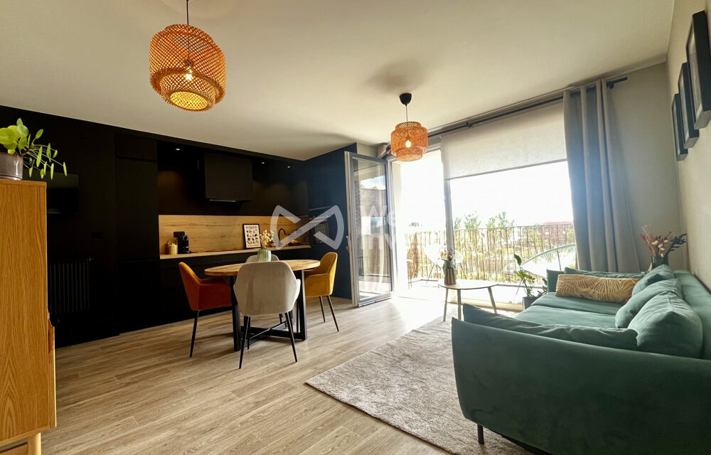 Coup de coeur ! T2 de 50 m² avec balcon, parking et ascenseur ?