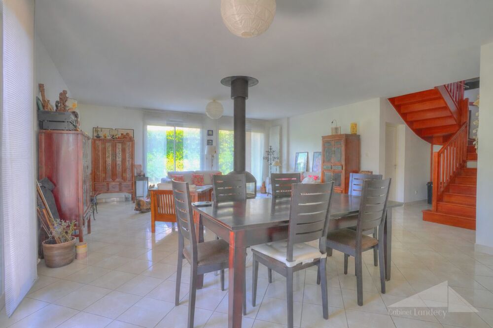 Vente Maison Maison 6 pièces à vendre - Prévessin-Moëns Prévessin-moëns