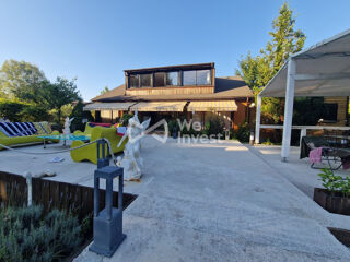  Maison � vendre 7 pi�ces 193 m�