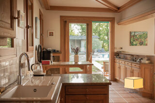  Maison à vendre 10 pièces 304 m²