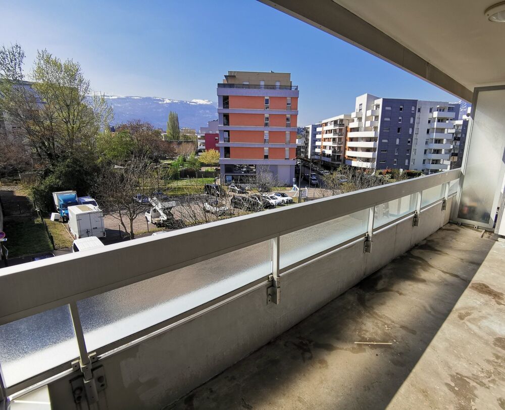 Appartement 3 pièces 69 m² · à Grenoble · 69 m² · 152 000 €