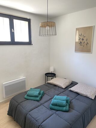 Immeuble à vendre 183 m²