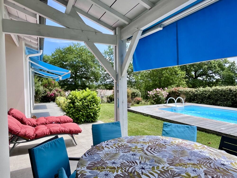 Vente Maison Plain pied lumineux avec 3 chambres, garage et et piscine Bergerac