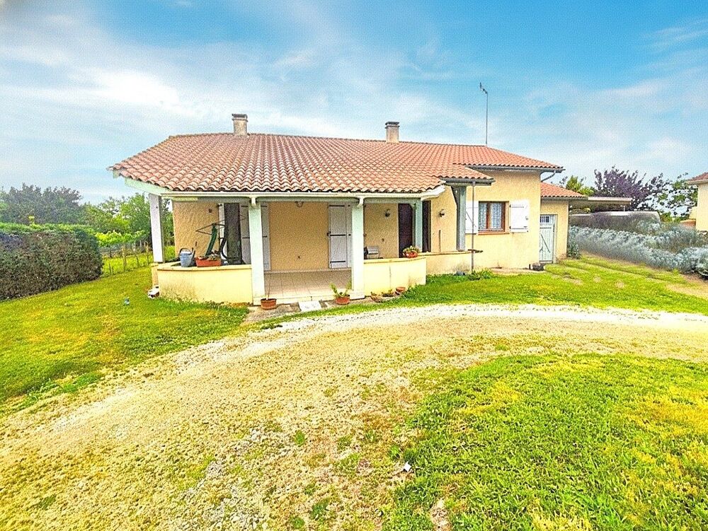 Vente Maison maison 150 m², avec dépendances et terrain de 2 000 m² – Ri Riscle