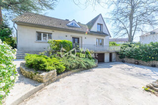  Maison à vendre 8 pièces 180 m²