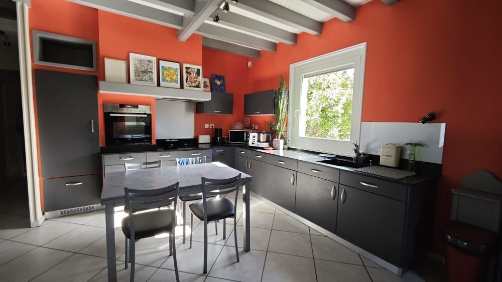 Villa 4 chambres - piscine - 1476m² de terrain