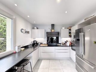  Maison � vendre 4 pi�ces 145 m�