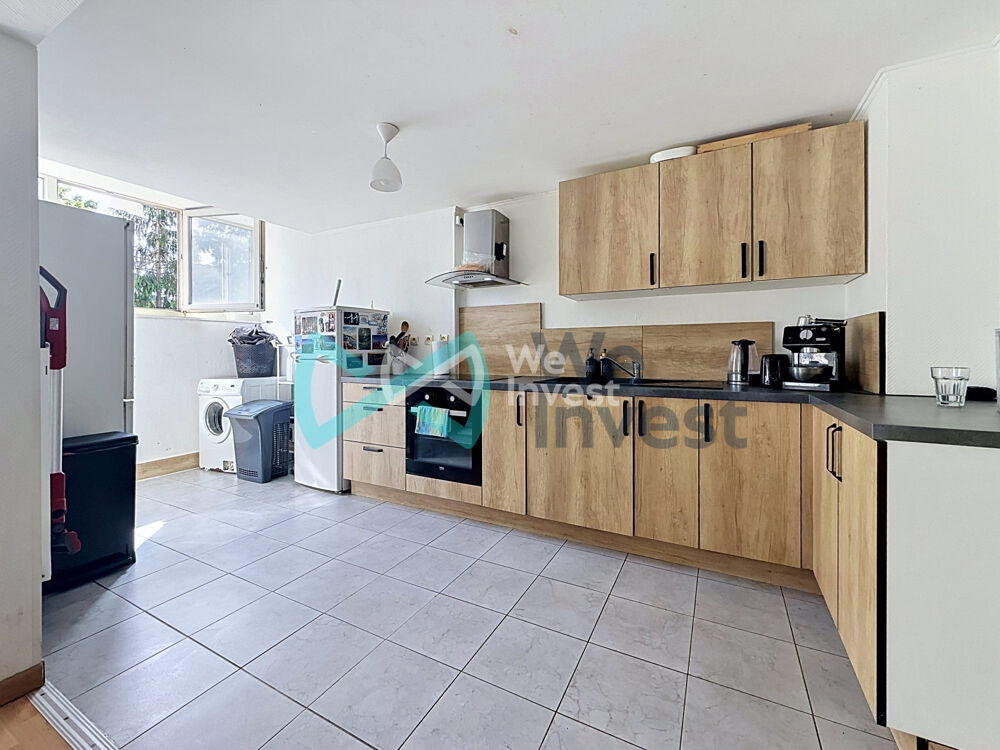 MONT-SAINT-MARTIN  Appartement 3 chambres avec parking et cav