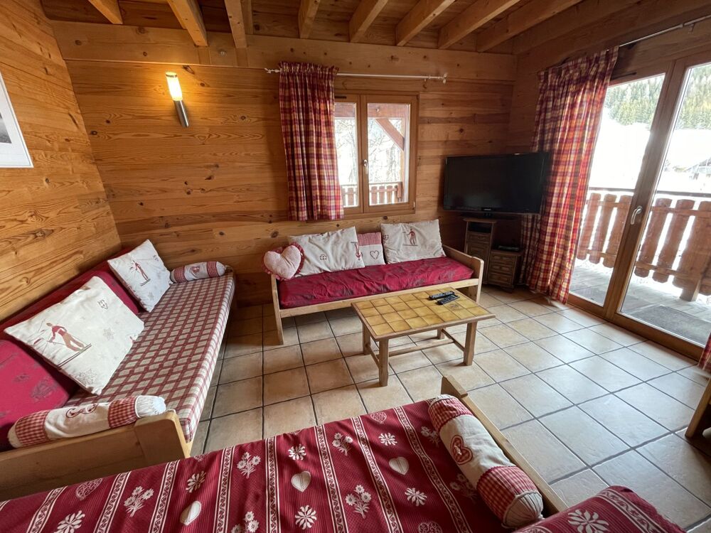 Appartement 7 chambres de 144m2 - Libre de bail