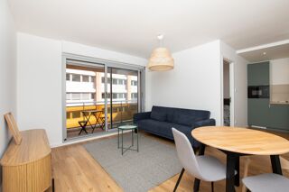  Appartement à louer 2 pièces 32 m²