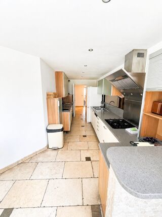  Appartement à vendre 5 pièces 138 m²