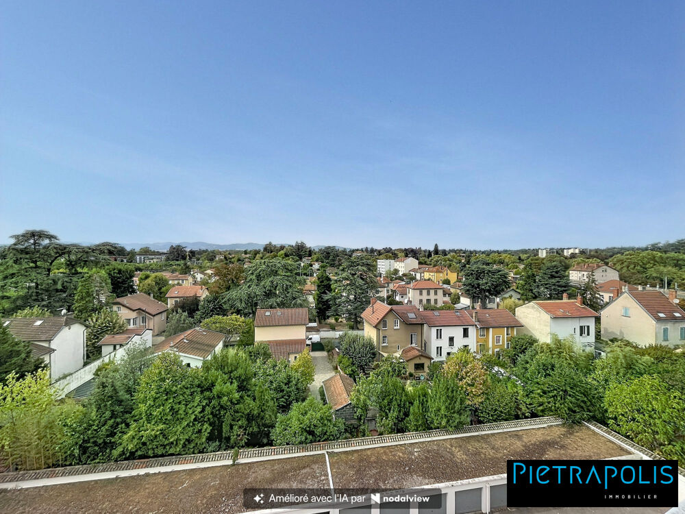 Vente Appartement Appartement T4 avec balcon, cave et garage, en étage élevé, ? Tassin-la-demi-lune