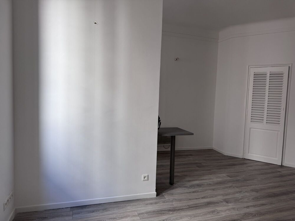 Location Appartement Appartement T2 de 56m2 Haussmanien sur la haute ville de TOULO Toulon