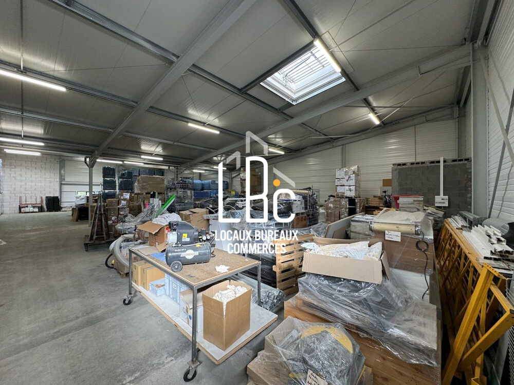   Saint Herblain - Local commercial 588 m² à louer 
