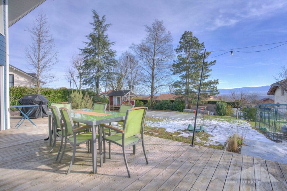 � vendre  Maison Collonges (01550)