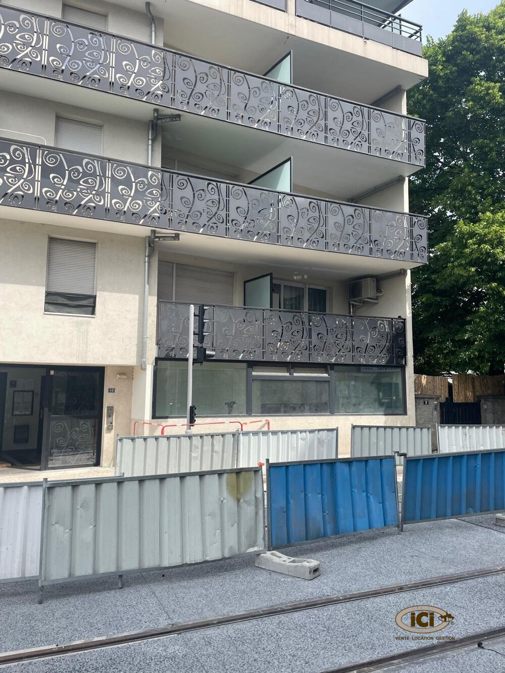 Location Parking/Garage Place de parking en sous-sol devant le tramway Annemasse