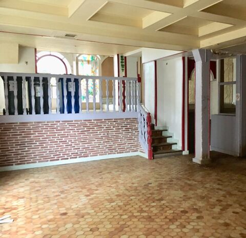 Grand Local Commercial de 180 m&sup2; &agrave; louer sur LIMOGES ! 1500 87000 Limoges
