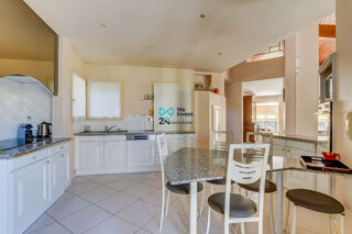  Maison à vendre 6 pièces 240 m²