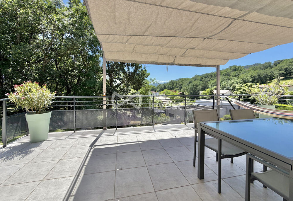 Vente Maison Villa de type 5 de 127 m2 habitables avec quatre chambres, jardi Enval