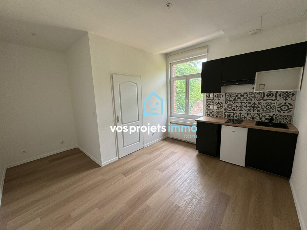 Studio 18m2 1 er étage proche parc de la Rhonelle