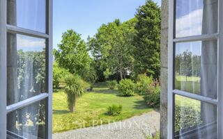  Maison à vendre 10 pièces 210 m²