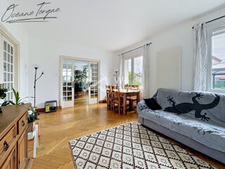  Maison à vendre 8 pièces 237 m²